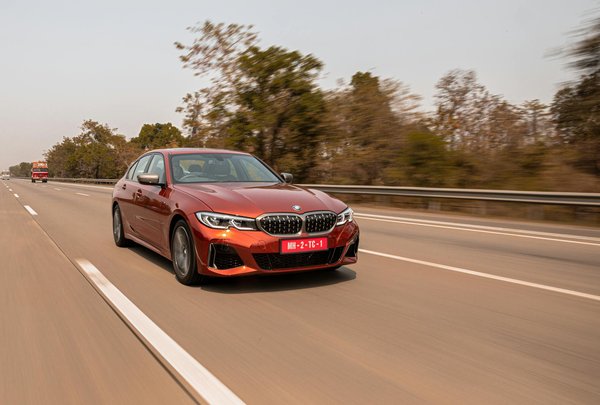 Techniques de pilotage avancées pour les compétitions de moto